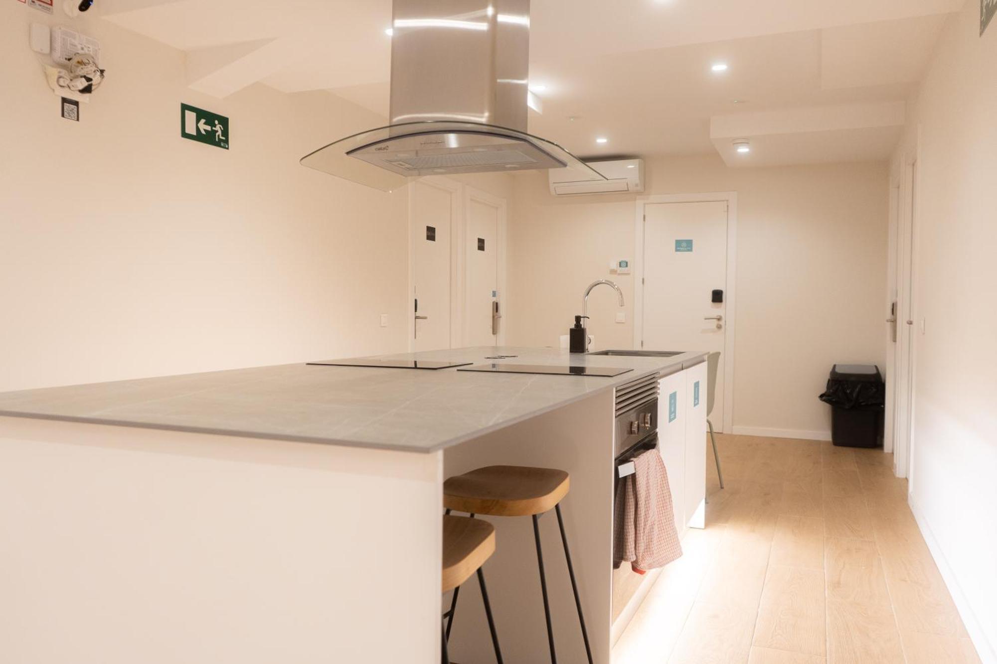 I'M Room Suites Nuevos Ministerios - Bernabeu 'Digital Access' Madrid Extérieur photo