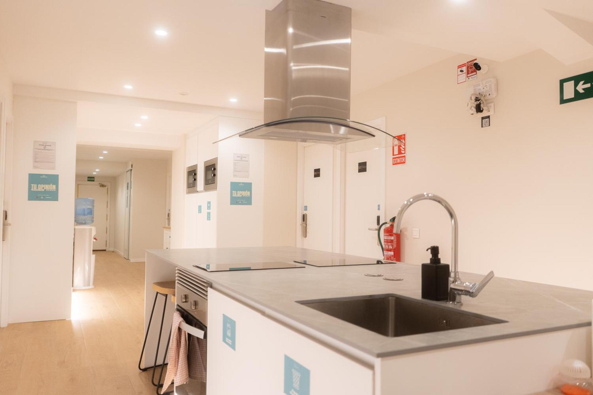 I'M Room Suites Nuevos Ministerios - Bernabeu 'Digital Access' Madrid Extérieur photo