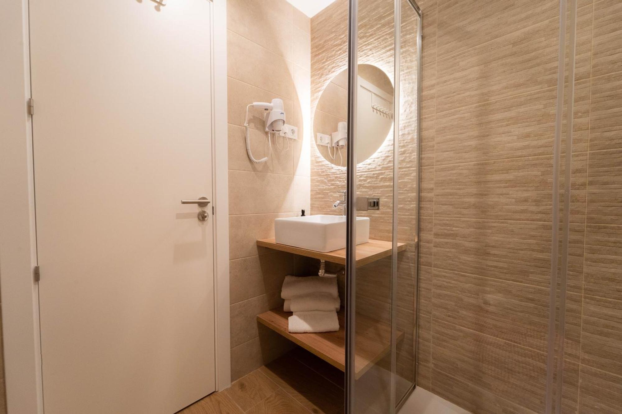 I'M Room Suites Nuevos Ministerios - Bernabeu 'Digital Access' Madrid Chambre photo